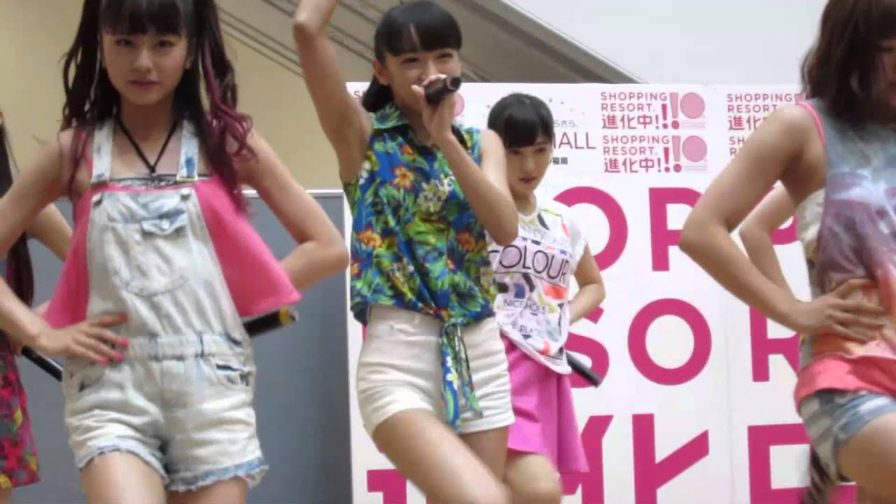 フェアリーズ / 【イオンモール福岡】 BLING BLING MY LOVE (17時の部) 《2014.08.27》 みりあ転倒するものの無事にパフォーマンス。