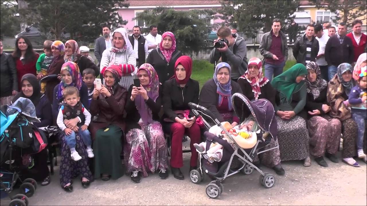 Döngelli i.ö.o 23 Nisan Kutlama Programı (KISA) | SerceMedya.com