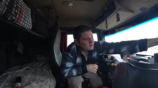 Дальнобойщик Костя и его грузовик Scania