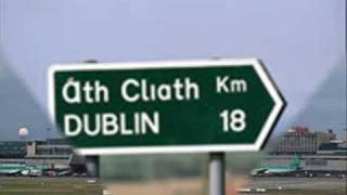 Miniatura de vídeo de "Gilbert O'Sullivan The Luck Of The Irish"