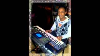 INSTRUMENTAL SUDANESE MUSIC BY KEABOARDIST 2012