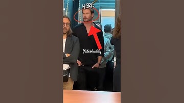 Chris Hemsworth Spotted In Elevator With Fans🔥