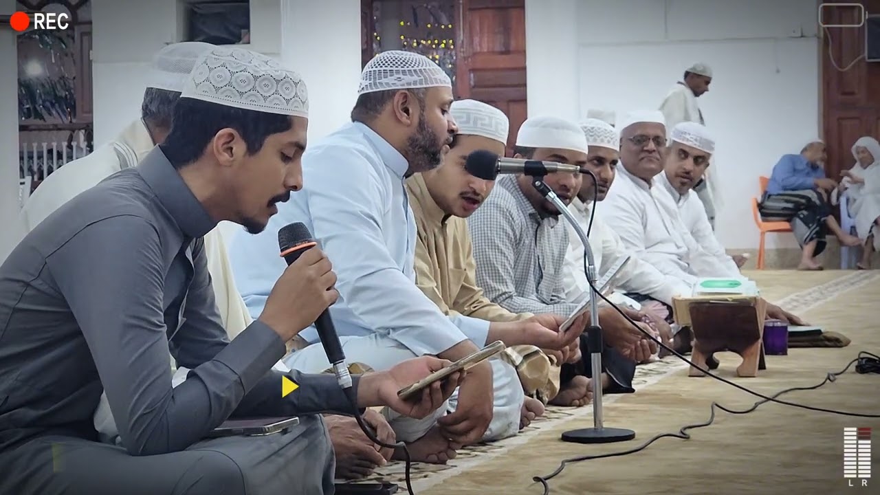 فتشتت في قشاشي للشيخ عمر بامخرمة مع أبيات شيخهُ أبي بكر العيدروس العدني في ختم مسجد الرحمن بسيئون