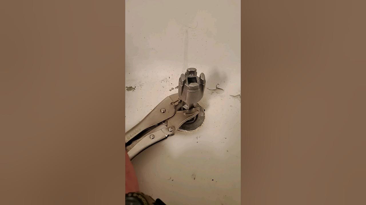 Removing a Cast Iron Tub Drain homerenovation YouTube