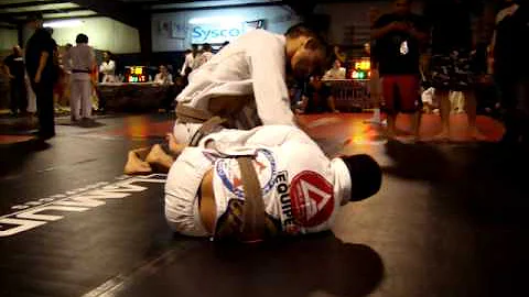 2012 F2W TOC 9 Robert Dembeck vs Arnold Garza   Pa...