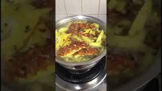Boiling pineapple peel and the water of this can drink as a juice and good for health