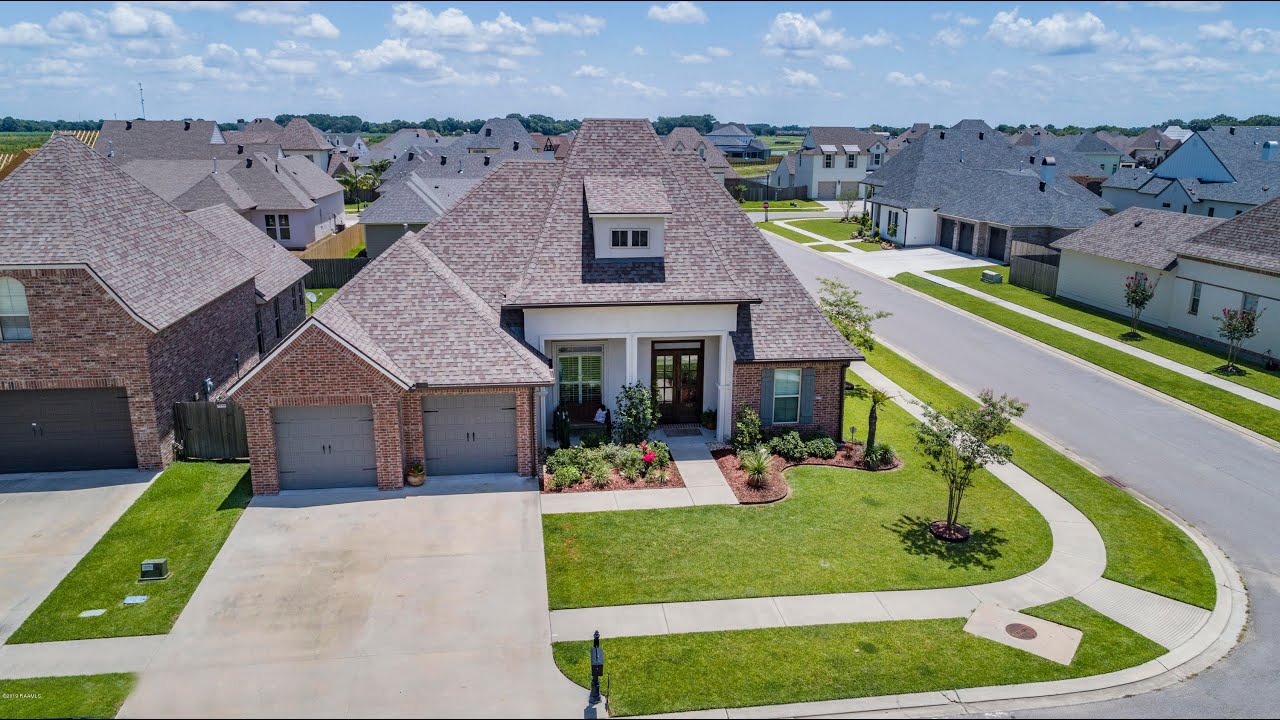 Residential for sale 109 Sunset Palm Court Court, Youngsville, LA