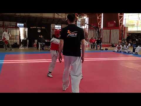 Combate categoría Juvenil