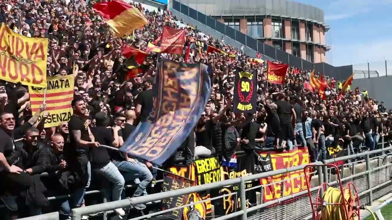 SASSUOLO - LECCE IL CORO DELLA NOSTRA CURVA NORD 🟡🔴 #lecce #tifosi #ultras
