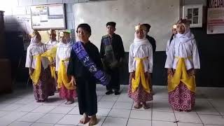 Tarian lagu bubuy bulan