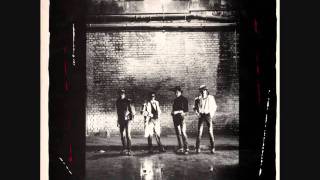 The Clash - The Crooked Beat