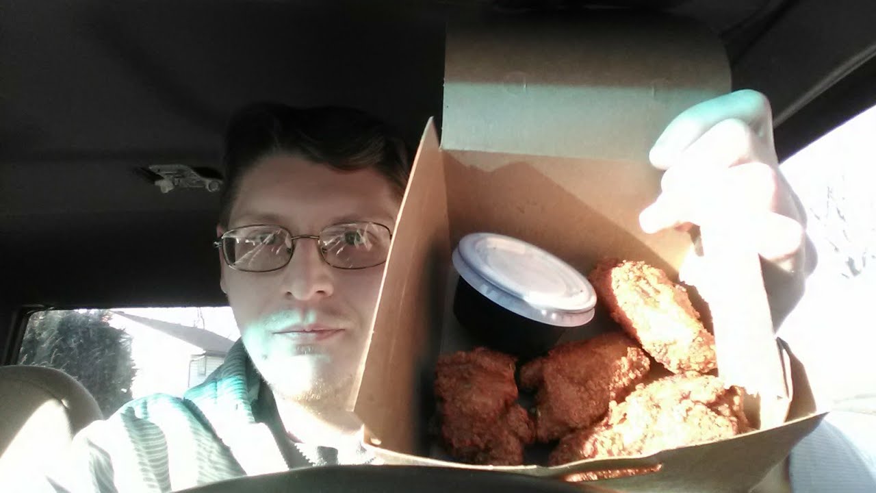 OMG I can't believe Taco Bell got New crispy chicken wings