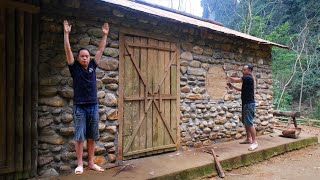 Mastering Primitive Skills - Forging Iron Hinges and Building a Mountain Stone Home