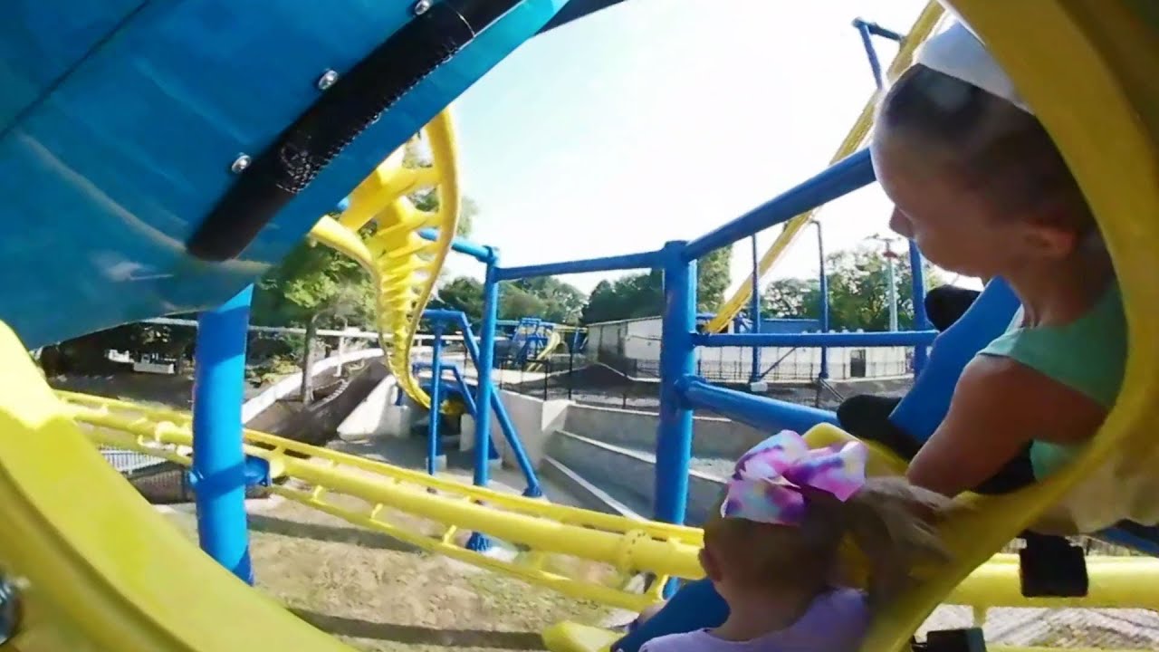 Merlins Mayhem horizon leveled front seat on-ride POV Dutch Wonderland ...