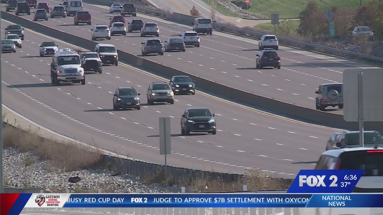 AAA predicts record travel numbers for Thanksgiving holiday - YouTube