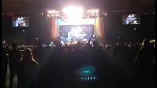 #ShittyMillennialVideos 📱📹🎬 Fleetwood Mac - Go Your Own Way 🫵🛣️ @ Tacoma Dome  Tacoma, WA 11/17/2018