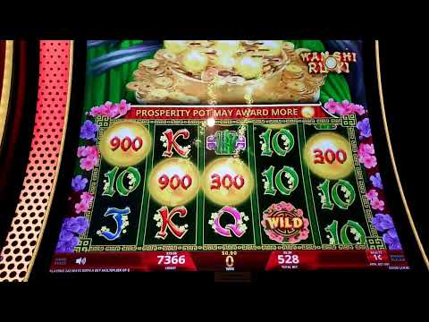 Cute Model in Monaco Casino #monaco #casino #luxury #lifestyle #rich #billionaire
