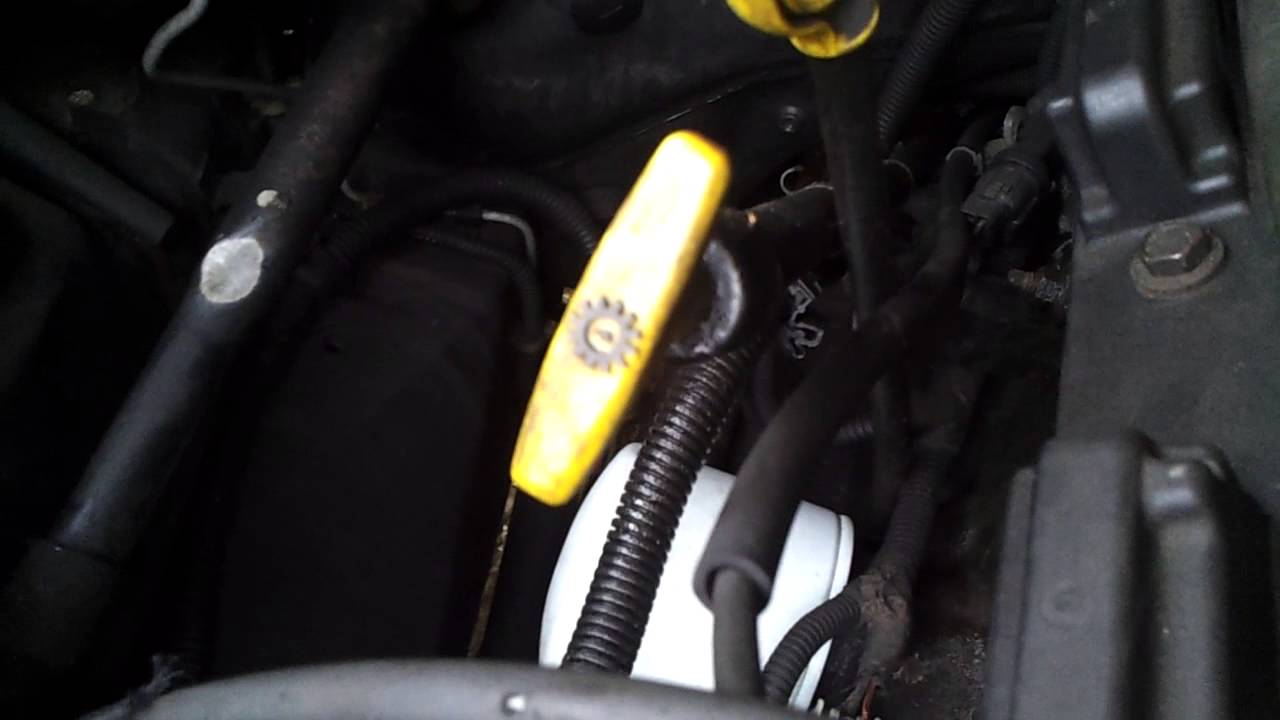 Where is the Gearbox Oil Level Dipstick in a Grand Cherokee 98 04 - YouTube