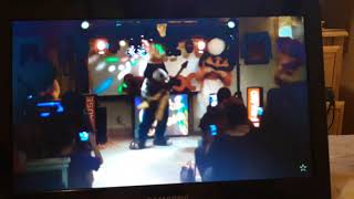 Emily Elkins reacts to chuck e con 2018 chuck e's place 2004 day 2 intro