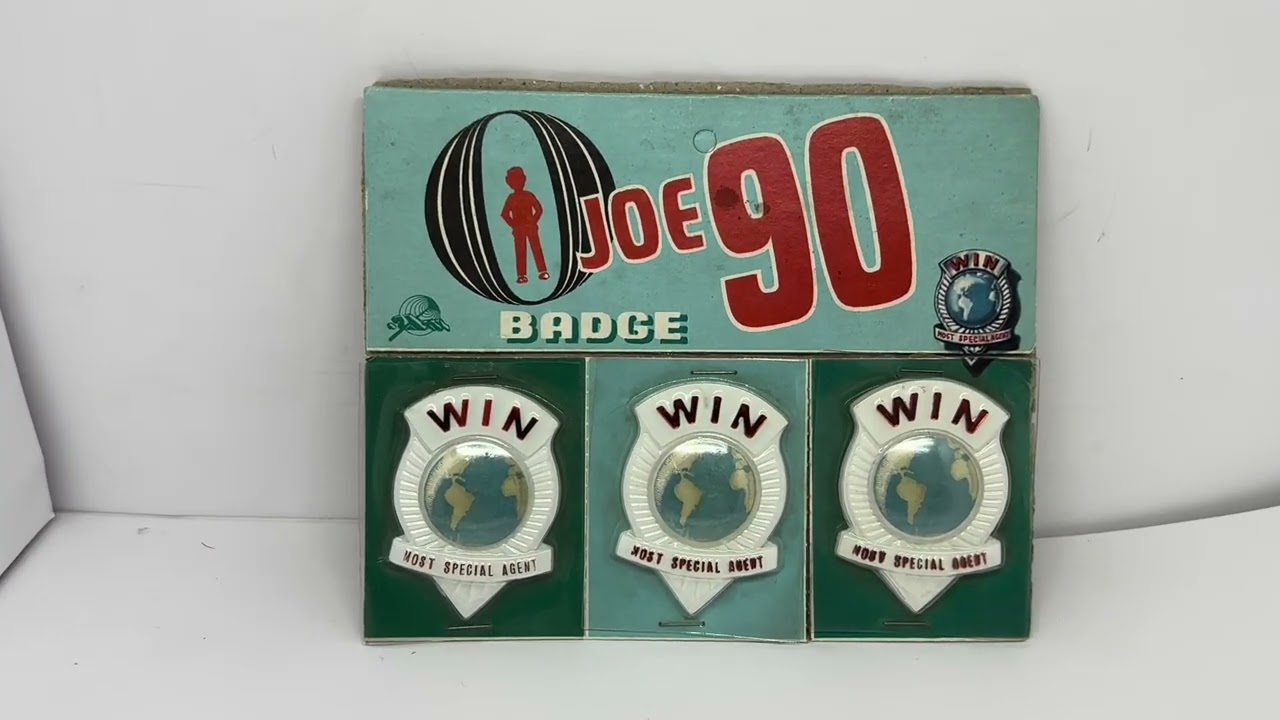 Vintage 1968 Century 21 Gerry Andersons Joe 90 WIN Most Special Agent Shop Counter Badge Display Set