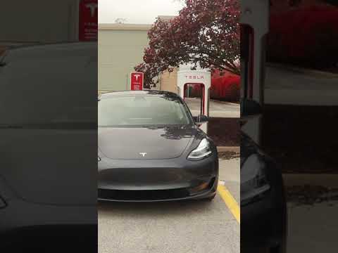 Video: Wann hat Tesla das kostenlose Supercharging abgeschafft?