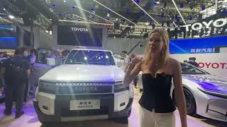 Новый Toyota Prado. Лиса рулит