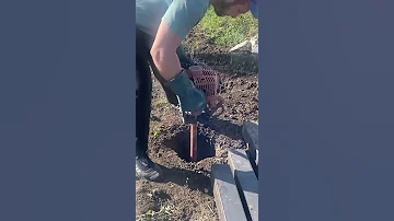 Бурение лунок под забор….