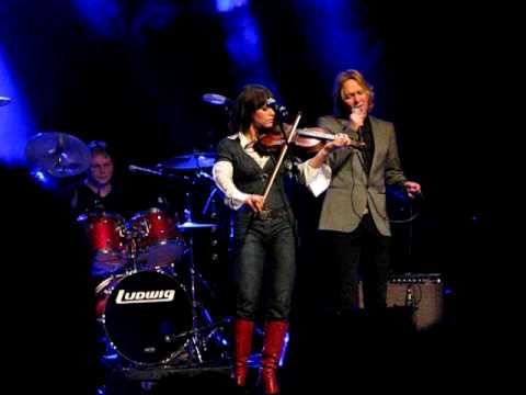 Van Dik Hout & Ellen ten Damme @ Carre 25/11/09 - ...