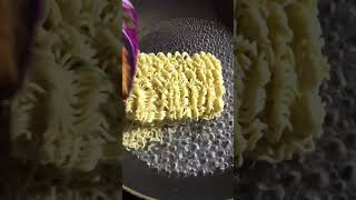 Indomie Mi goreng Rendang