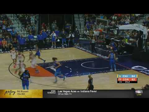 ESPN TV Commercial Courtney Williams with the CLUTCH rebound and shot ?