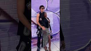 No wonder olandria looked as stiff as a 60 year old grandma on the catwalk