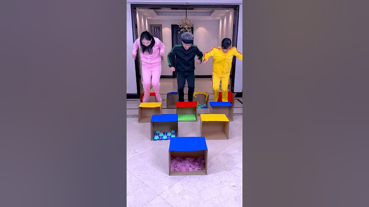 Box jumping challenge, who stepped on the trap? #FunnyFamily #PartyGames