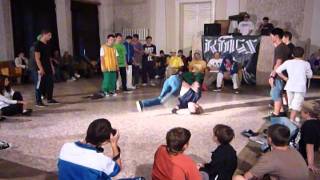 Фестиваль брейка в Калуге / Dancing festival in Kaluga.WMV Фестиваль брейка в Калуге / Dancing festival in Kaluga.WMV