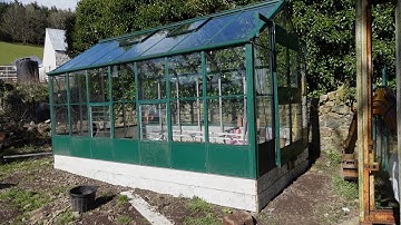 Cheap easy greenhouse base