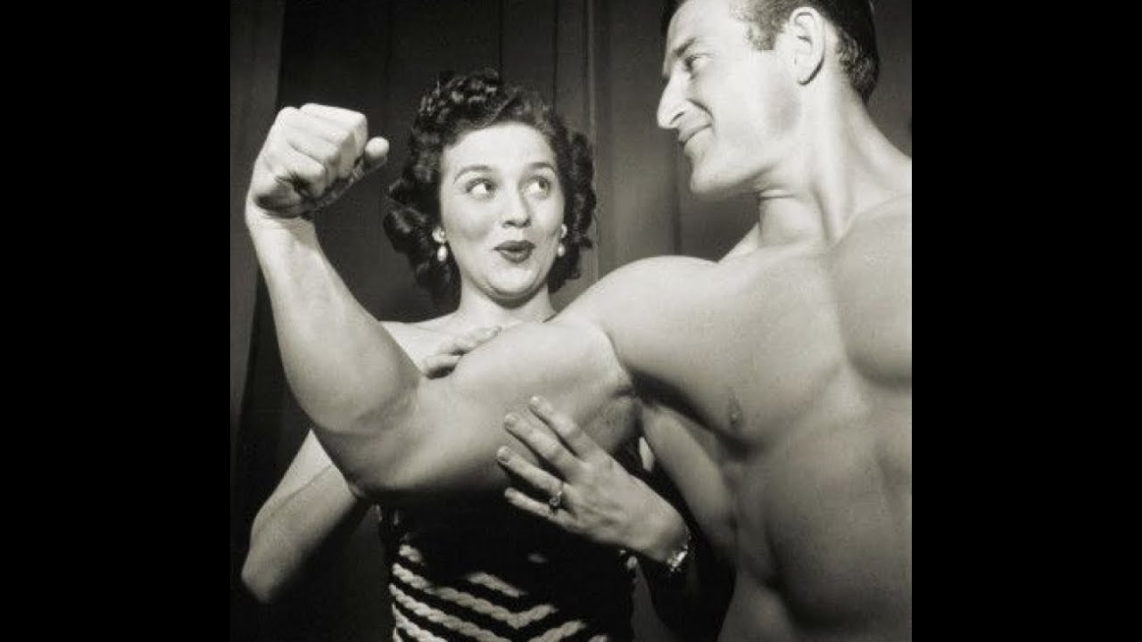 how to protect your girlfriend / Как защитить свою девушку - YouTube