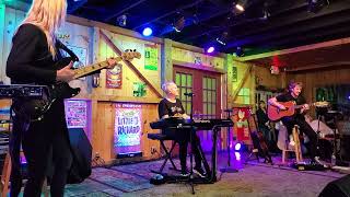 Howard Jones Acoustic Trio - Too Shy (w/Nick Beggs) - Daryl's House, Pawling, NY 2022