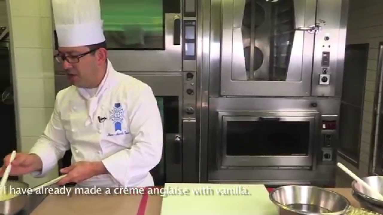 Vanilla Bavarian Cream - Bavarois à la vanille