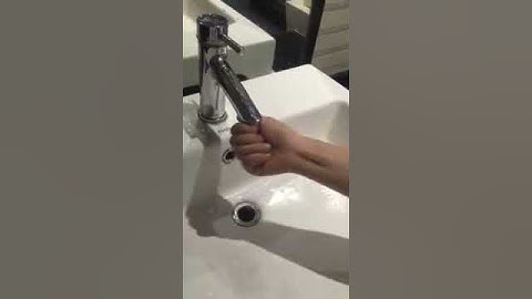 Adjust stream constant-current water-saving device