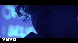 Video thumbnail of "Saveus - Watch The World (Live Session)"