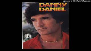 Video thumbnail of "Danny Daniel - 11. Tu no correspondes"
