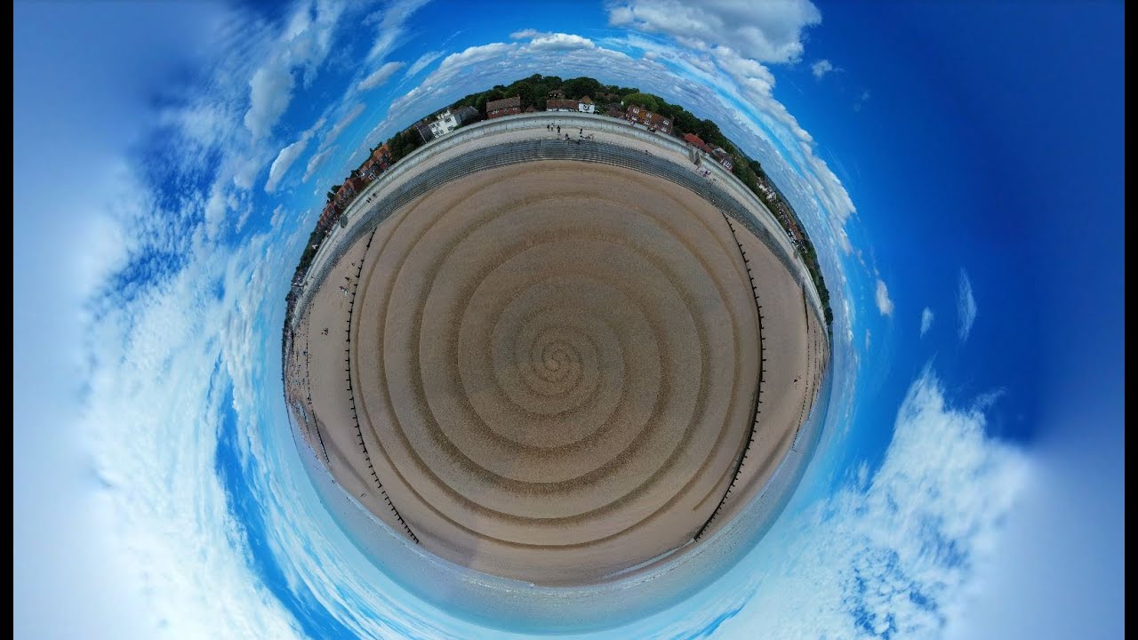 drone คืออะไร Beach art at Dymchurch By Jon Foreman