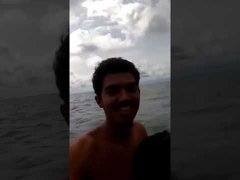 كانت غا تموت ليا في شاطئ جزية كاسا الغينية غينيا فتاة جميله