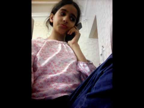 النهارده صحيت من النوم على صوت ماما بتزعئلي