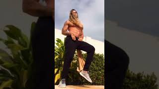 Famous DANÇANDO KID LAROI - Gabriel Mansur Wealth