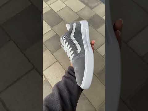 Чоловічі кеди з натуральної замши сірі 08-5, видео 1