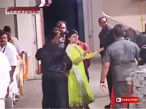Daisy Shah Dance At Salman S Home Youtube