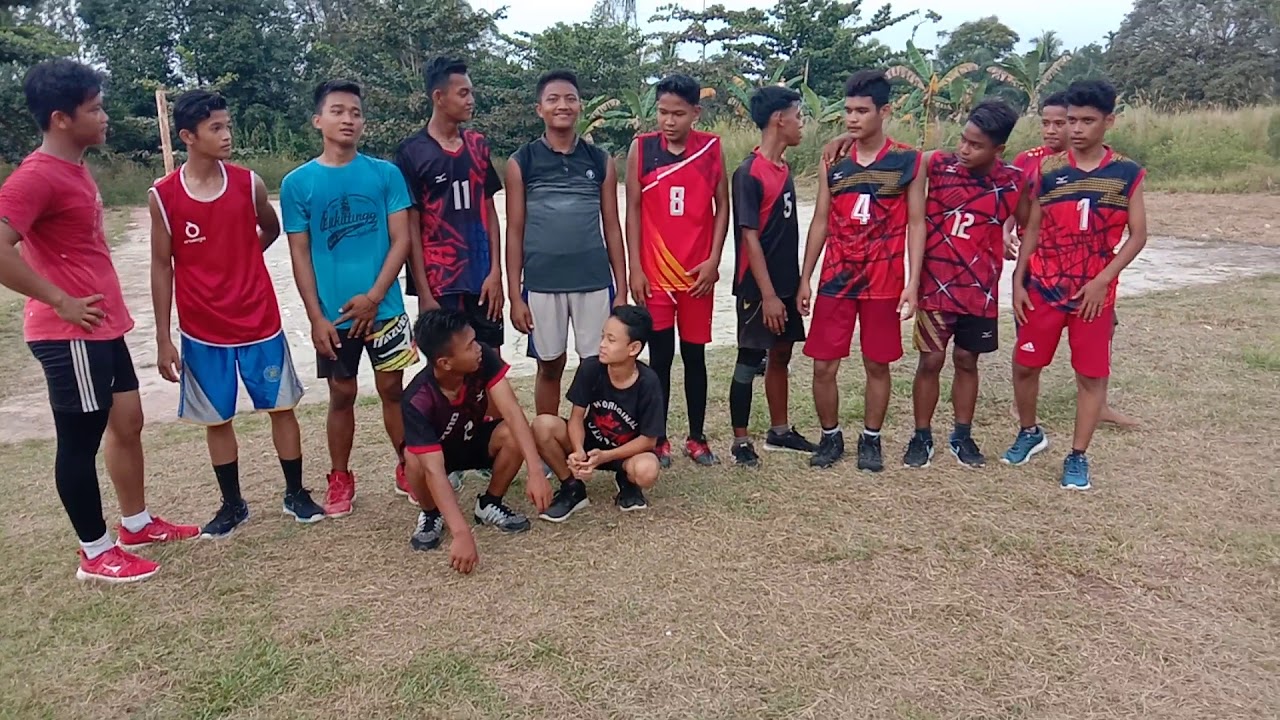 Latihan dasar voli SMK lpmd - YouTube