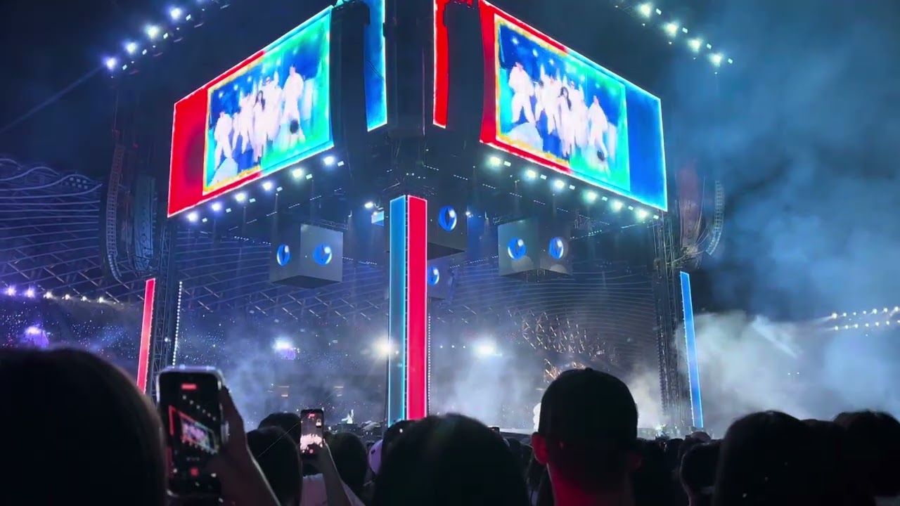 AAA2025 MEOVV BURNING UP+HANDS UP