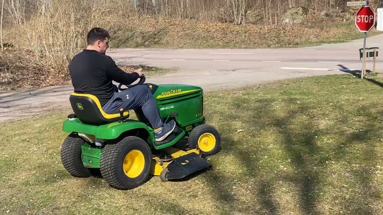 Åkgräsklippare  John Deere LX289