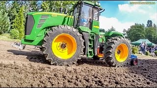 RC tractor ACTION! R/C farming with John Deere, Claas, Fendt & Co!